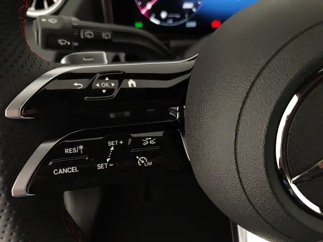Mercedes-Benz B Class view 14