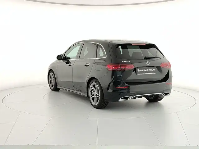 Mercedes-Benz B Class view 3