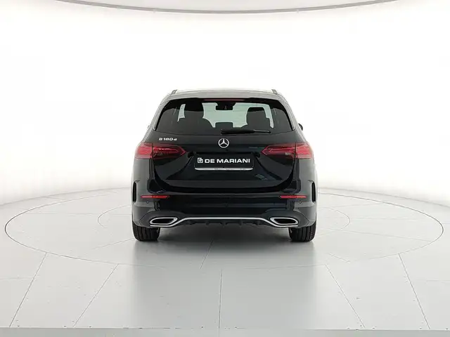 Mercedes-Benz B Class view 4