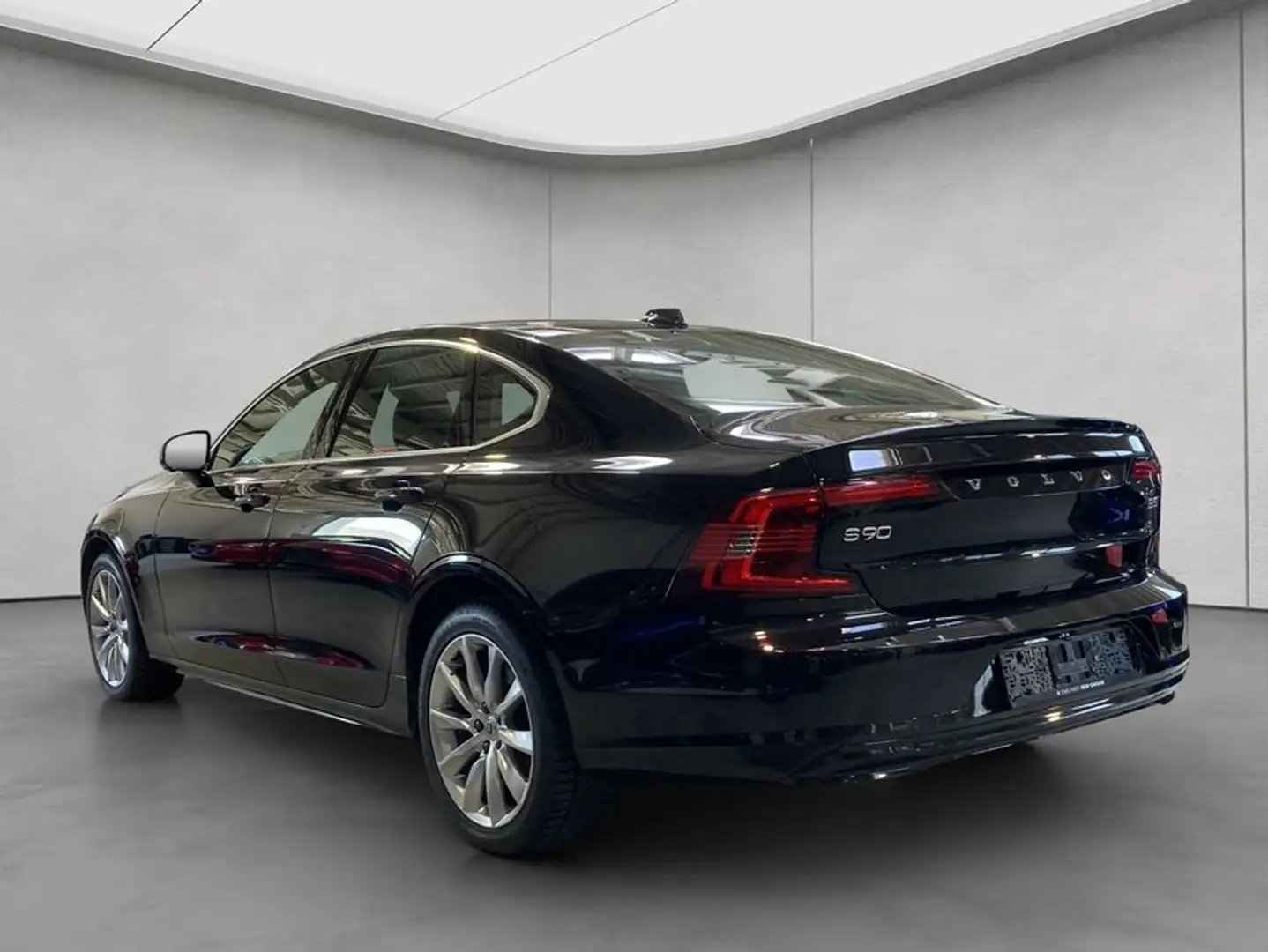 Volvo S90 B5 D AWD Momentum Pro ACC+360°+NAVI+LEDER+LUFT Schwarz - 2