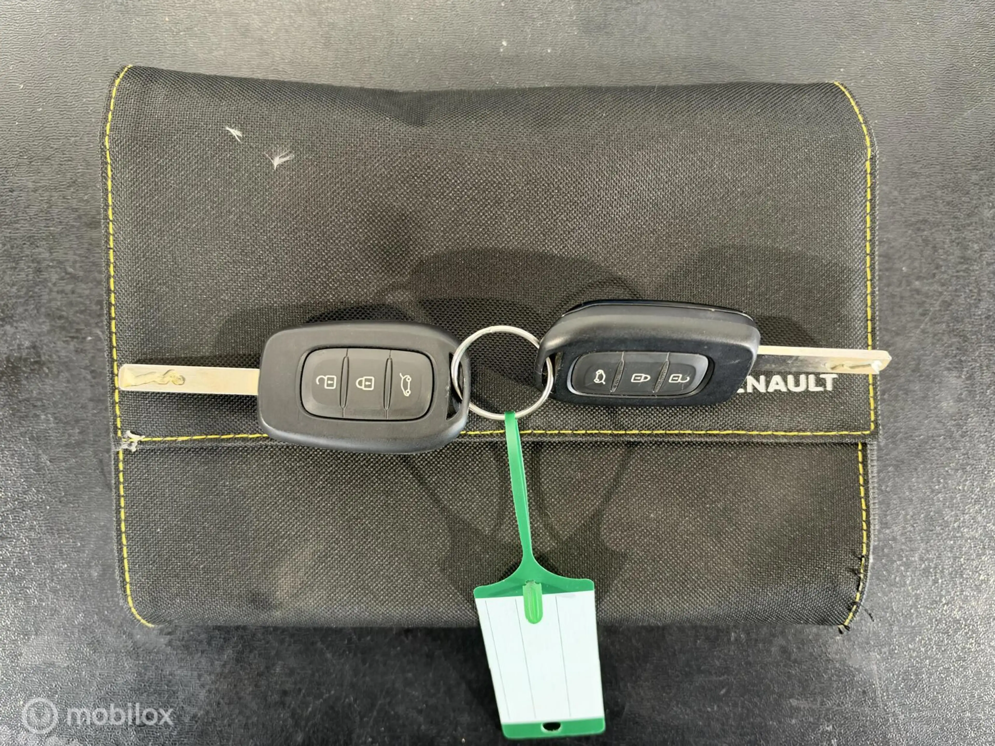 Renault Twingo Limited 1.0 SCe AIRCO/CRUISE/PDC/APK — photo 13