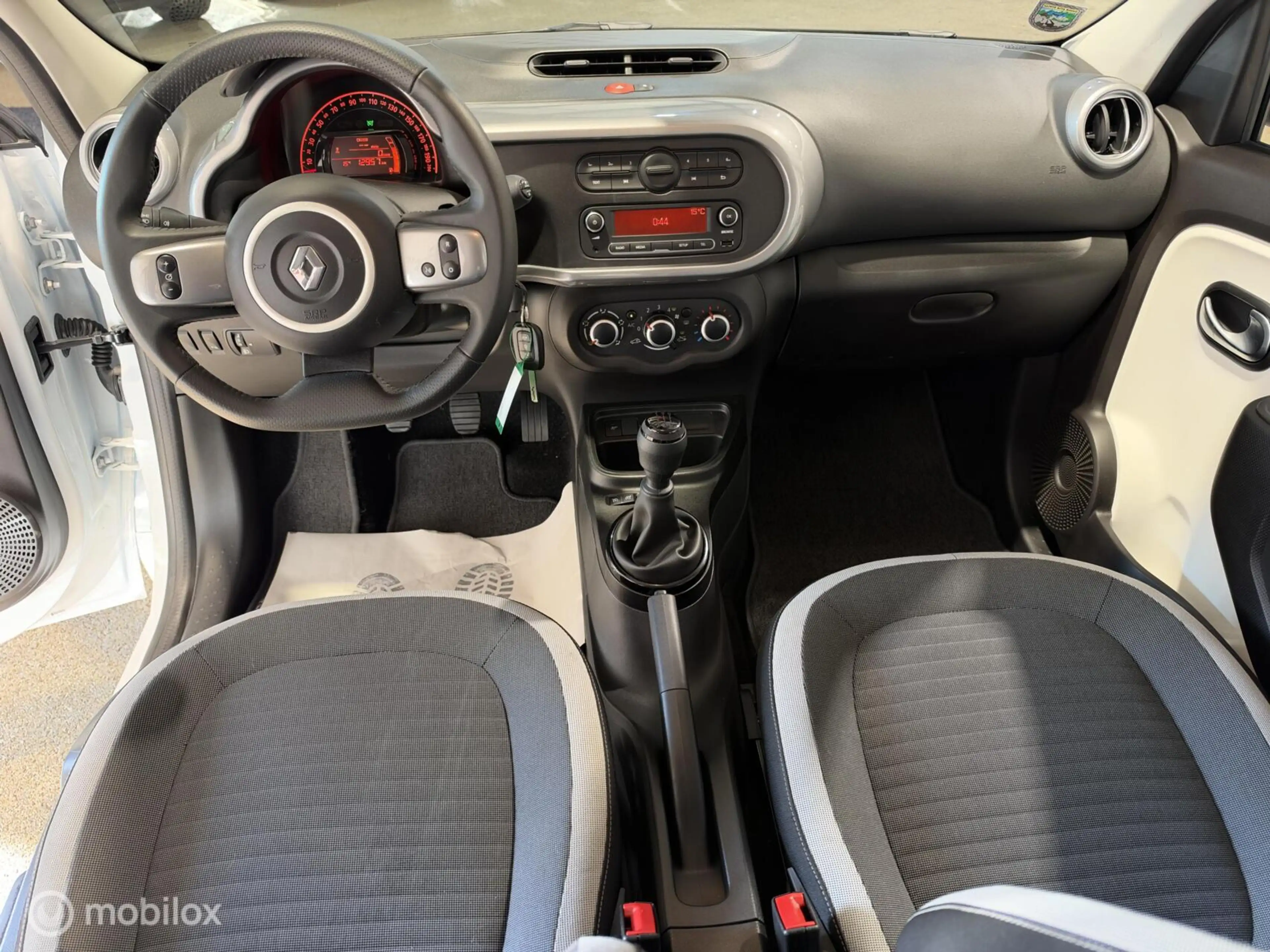Renault Twingo Limited 1.0 SCe AIRCO/CRUISE/PDC/APK — photo 7