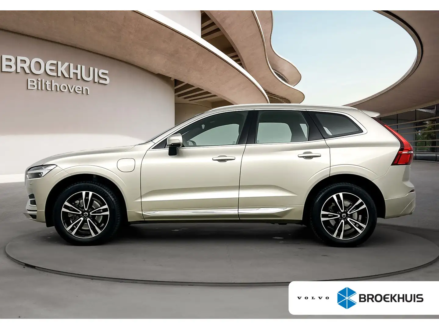Volvo XC60 2.0 Recharge T6 AWD Inscription | Blis | Panoramad Grau - 1
