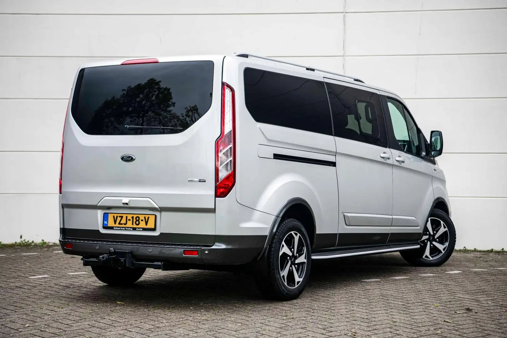 Ford Transit Custom Tourneo 2.0 TDCI 150pk L2H1 Active 5-PRS |Airco|Ca Gris - 2