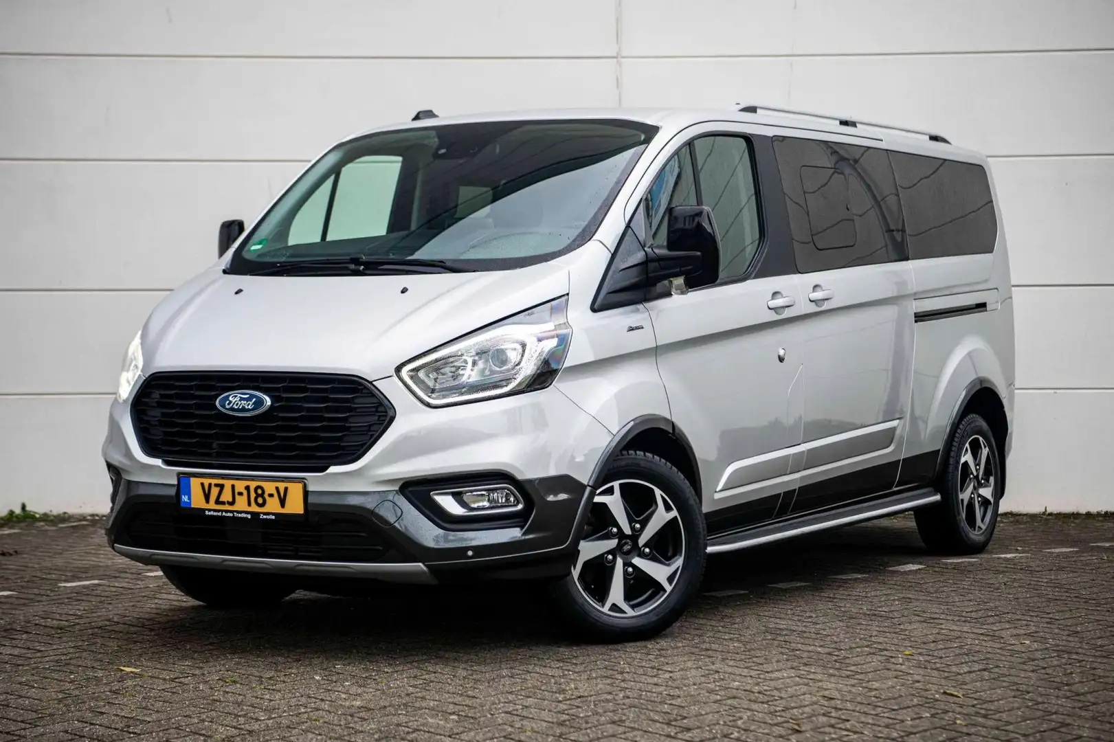 Ford Transit Custom Tourneo 2.0 TDCI 150pk L2H1 Active 5-PRS |Airco|Ca Gris - 1