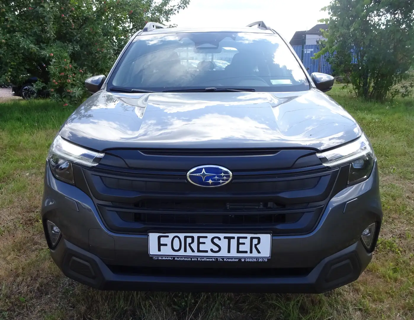 Subaru Forester 2.0ie Trend *Hunter Edition* Szary - 2