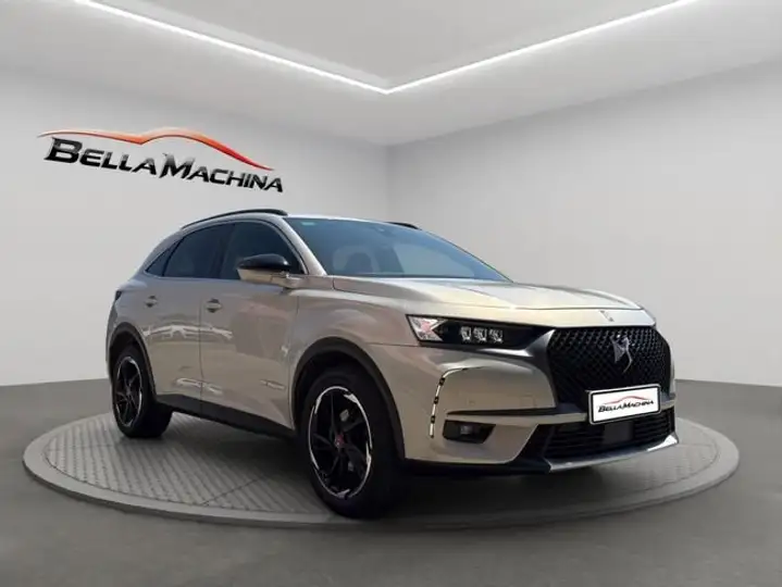 DS 7 Crossback 2022, foto 8