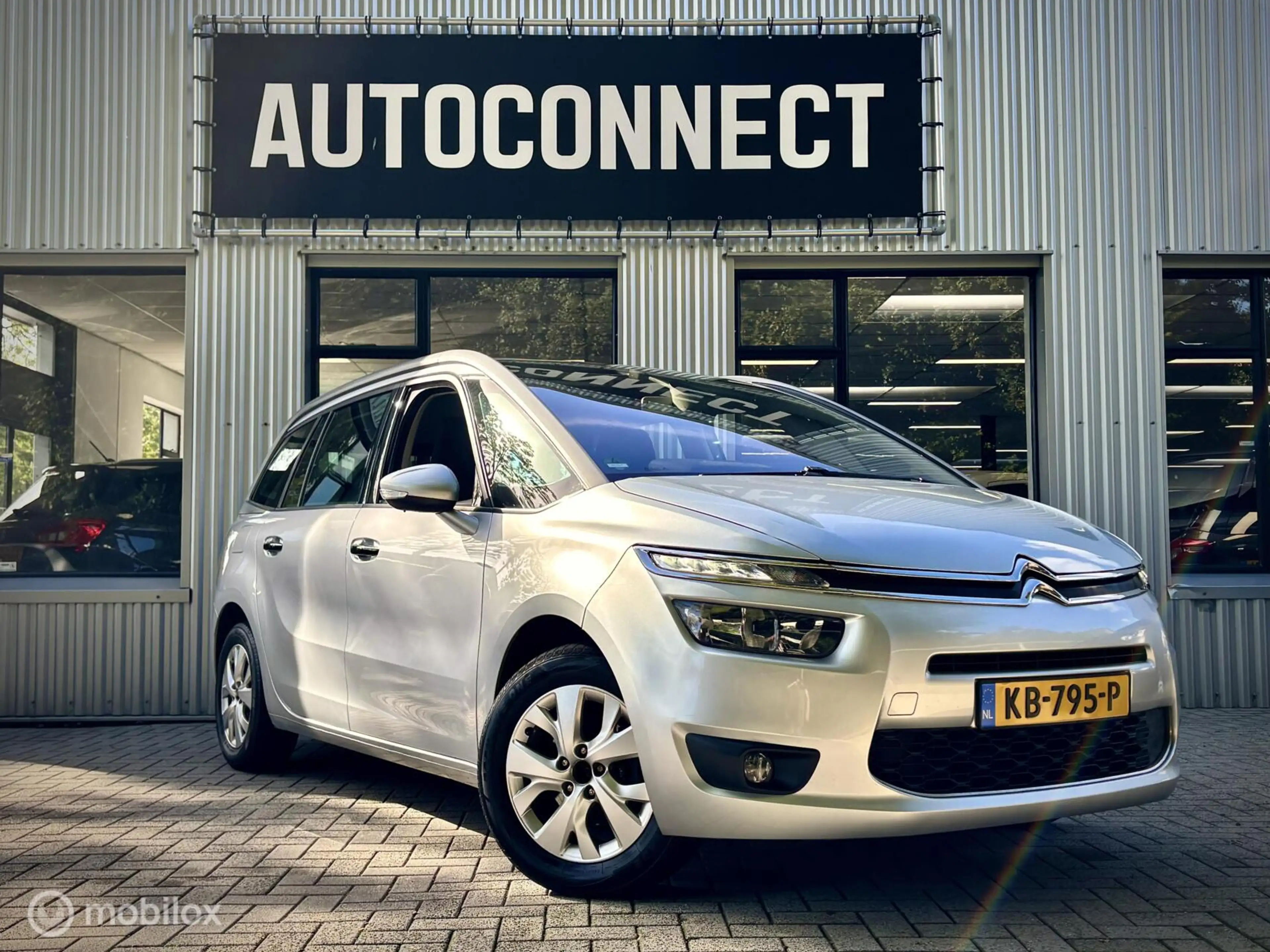 Citroen Grand C4 Picasso 1.2 PureTech. 7 PERSOONS, NAVI, TREKHAAK — photo 4