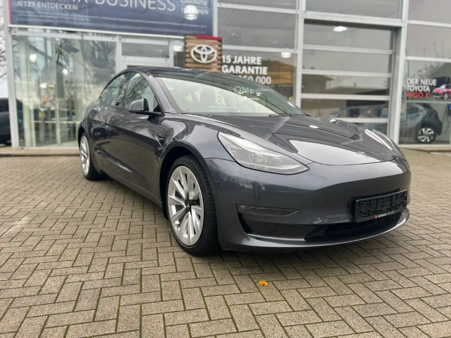 Tesla Model 3 Long Range Dual AWD Pano ACC AHK MwSt. Grey - 1