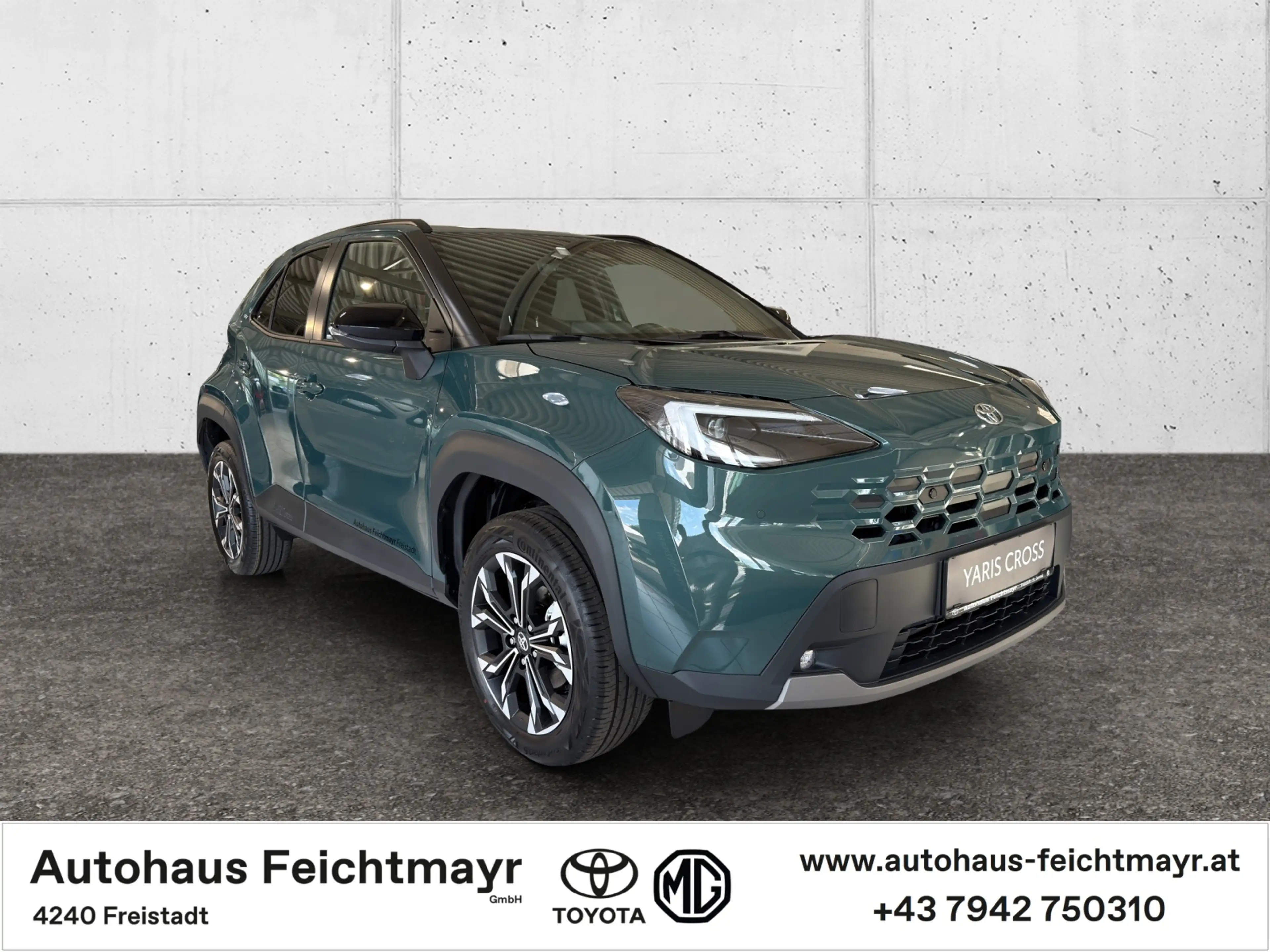 Toyota Yaris Cross HYBRID 2WD Teamplayer Technik Paket 5t. — photo 3