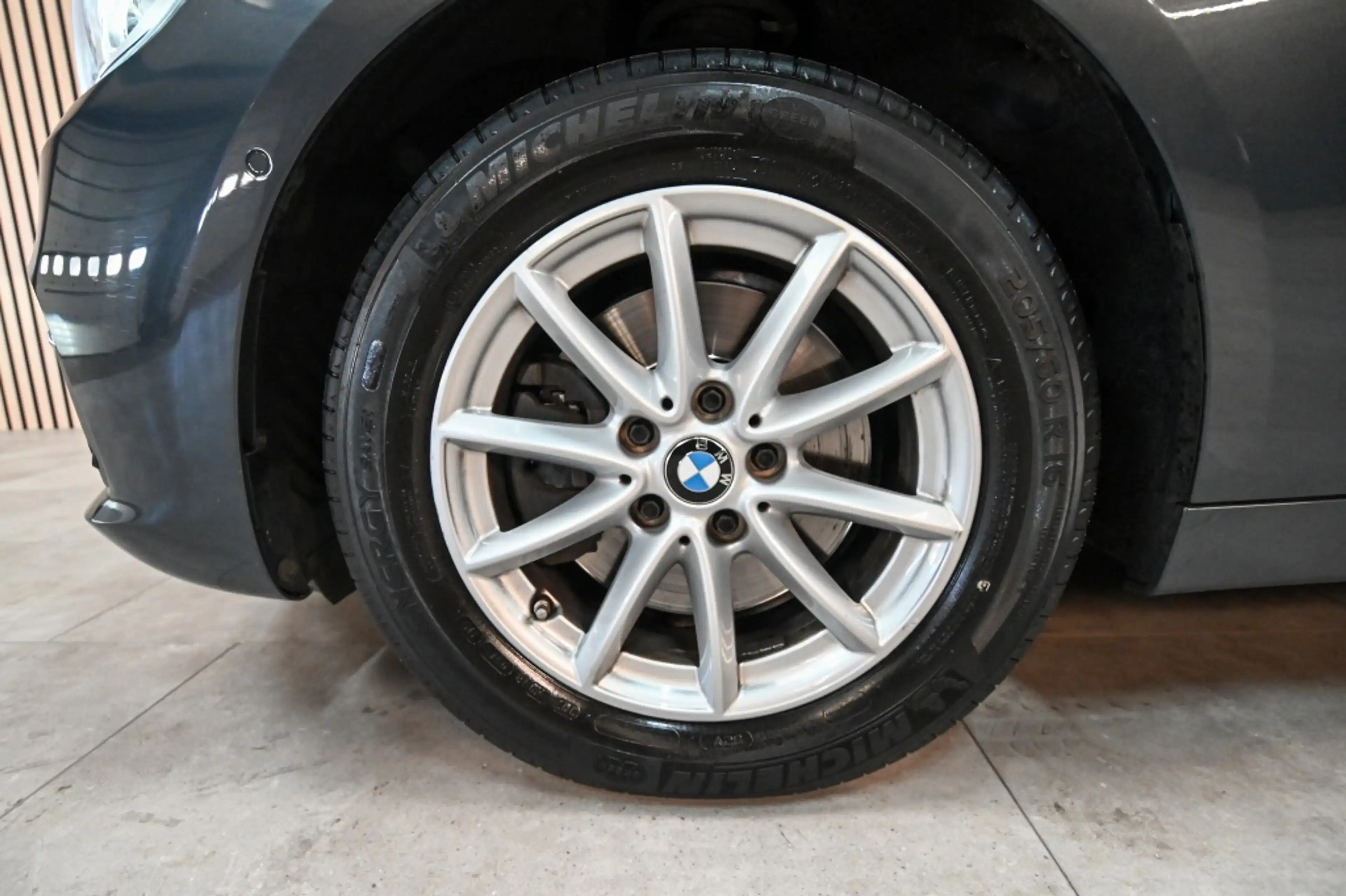 BMW 220 2-serie Active Tourer 220i Luxury | PANO | HUD | S — photo 7