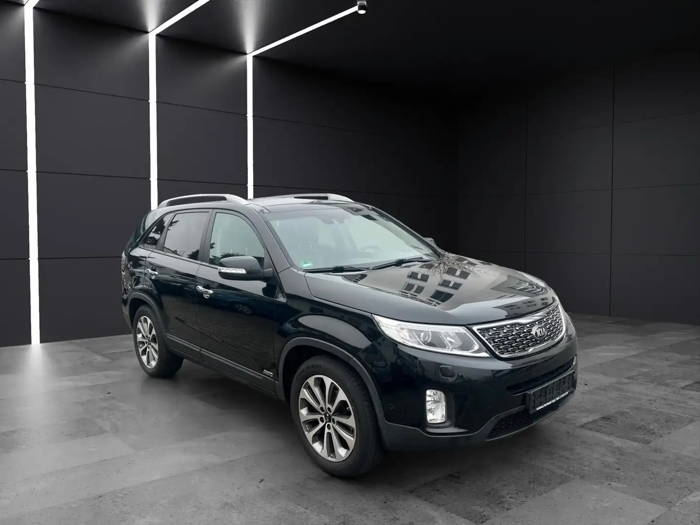 Kia Sorento Platinum Edition 4WD Schwarz - 2