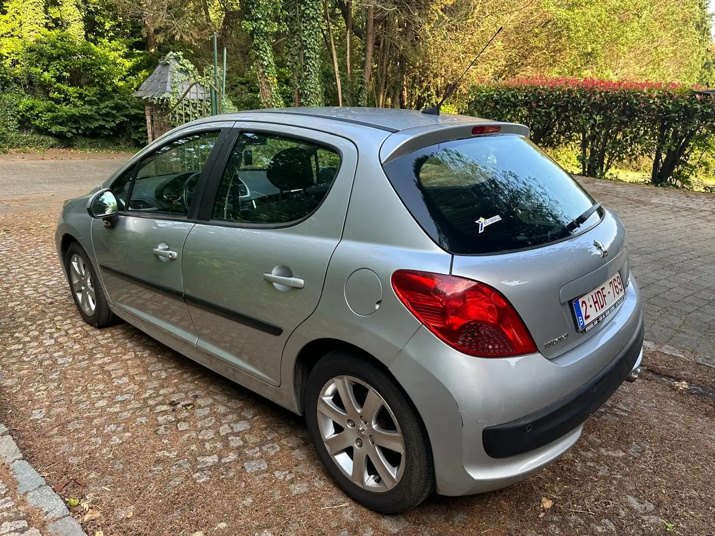 Peugeot 207 1.6i 16v Sporty Pack Gris - 2