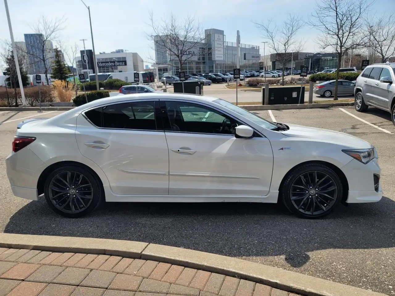 Acura ILX снимка Acura ILX