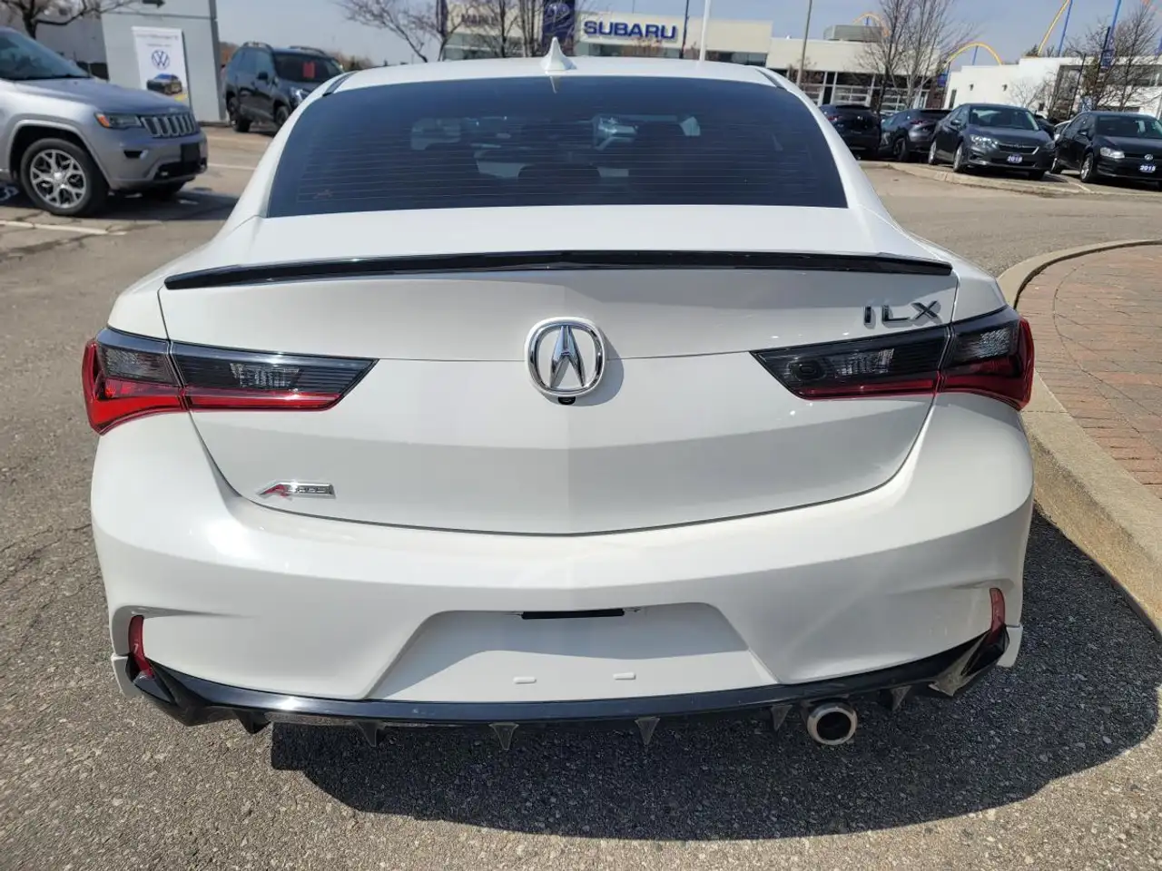 Acura ILX снимка Acura ILX
