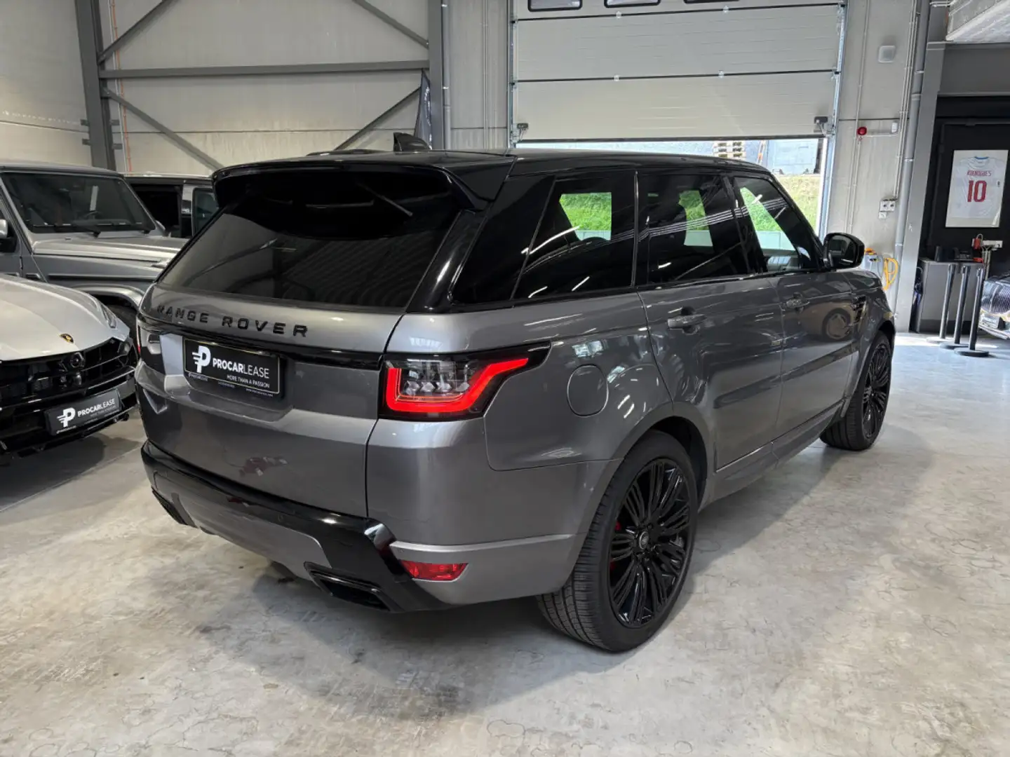 Land Rover Range Rover Sport 3.0 SDV6 HSE DYN/NEW ENGINE BY L.ROVER Gris - 2