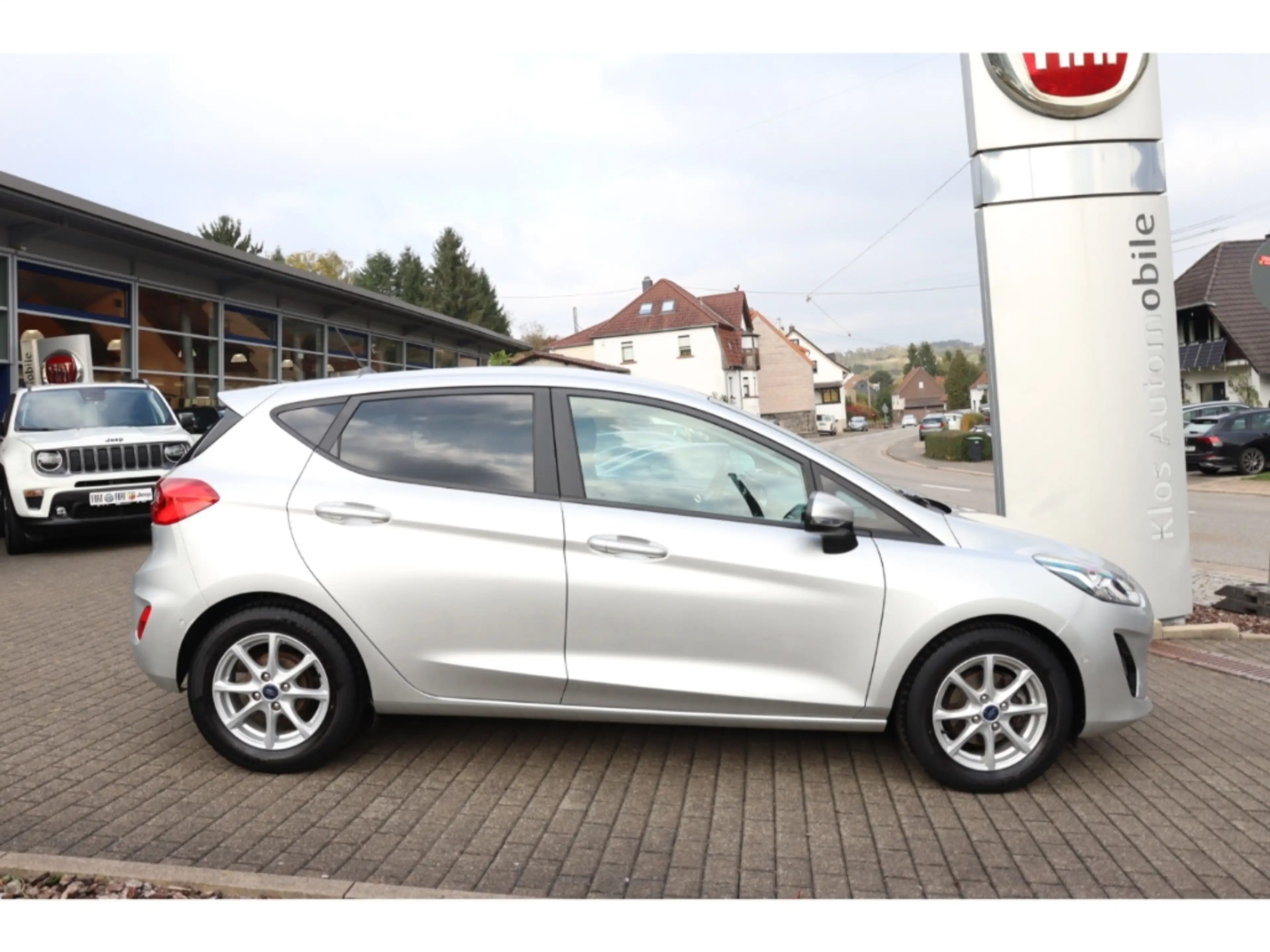 Ford Fiesta COOL & CONNECT 1.1 85PS CARPLAY DAB SHZ KAMERA