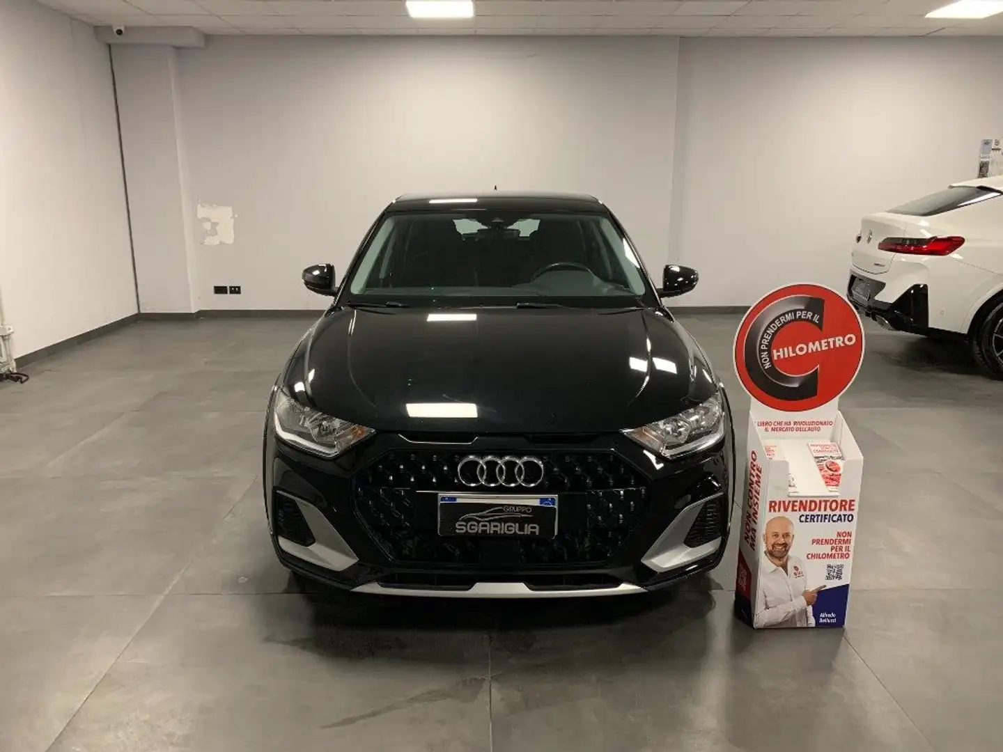 Audi A1 Citycarver 30 TFSI S tronic Admired Automatico Nero - 2
