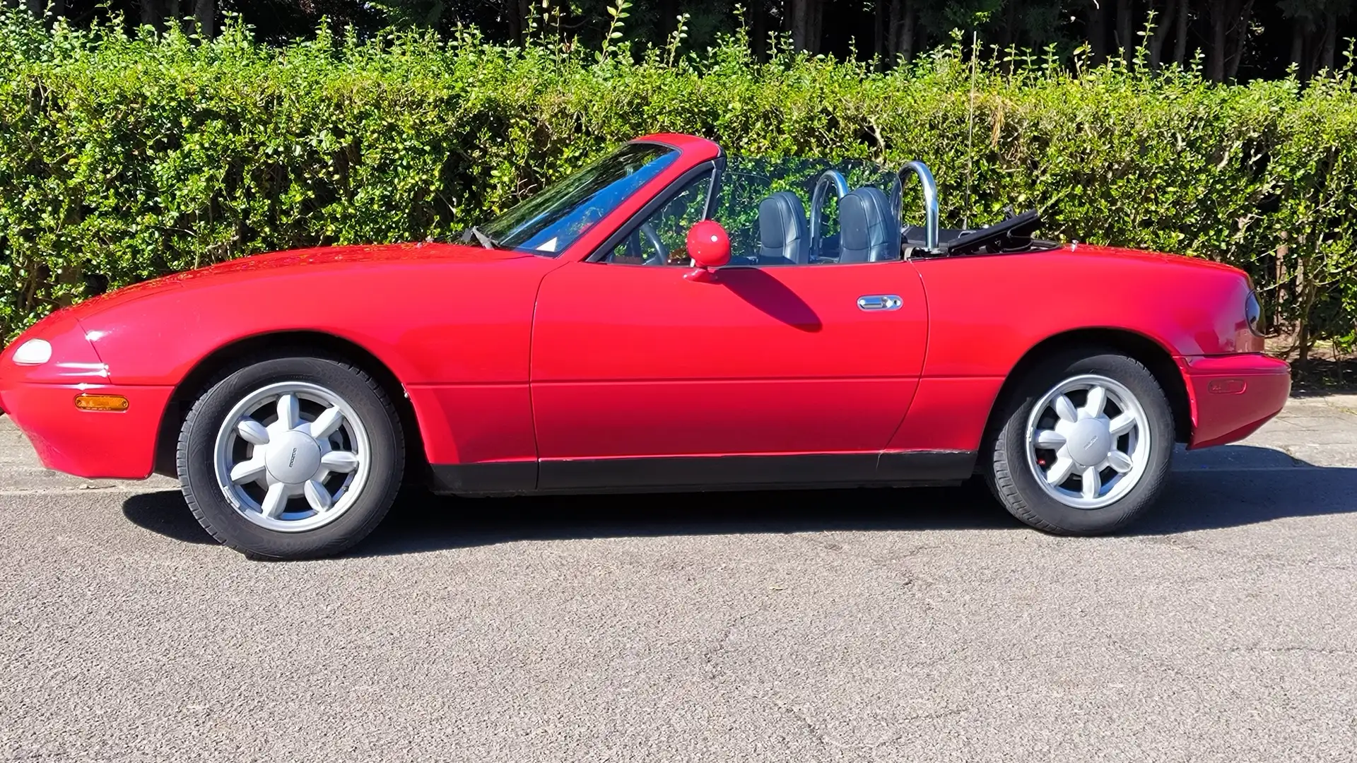 Mazda MX-5 1 ere série de 1989, rouge passion Miata us Rosso - 1