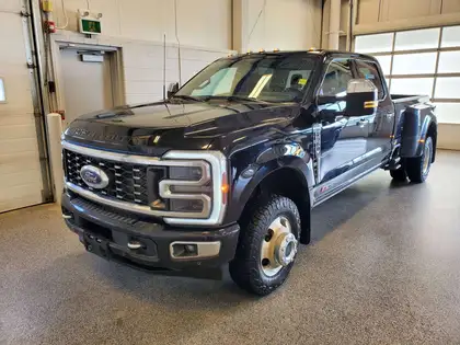 Black 2024 Ford F-350 Super Duty Pickup Truck Four-Wheel Drive Automatic
