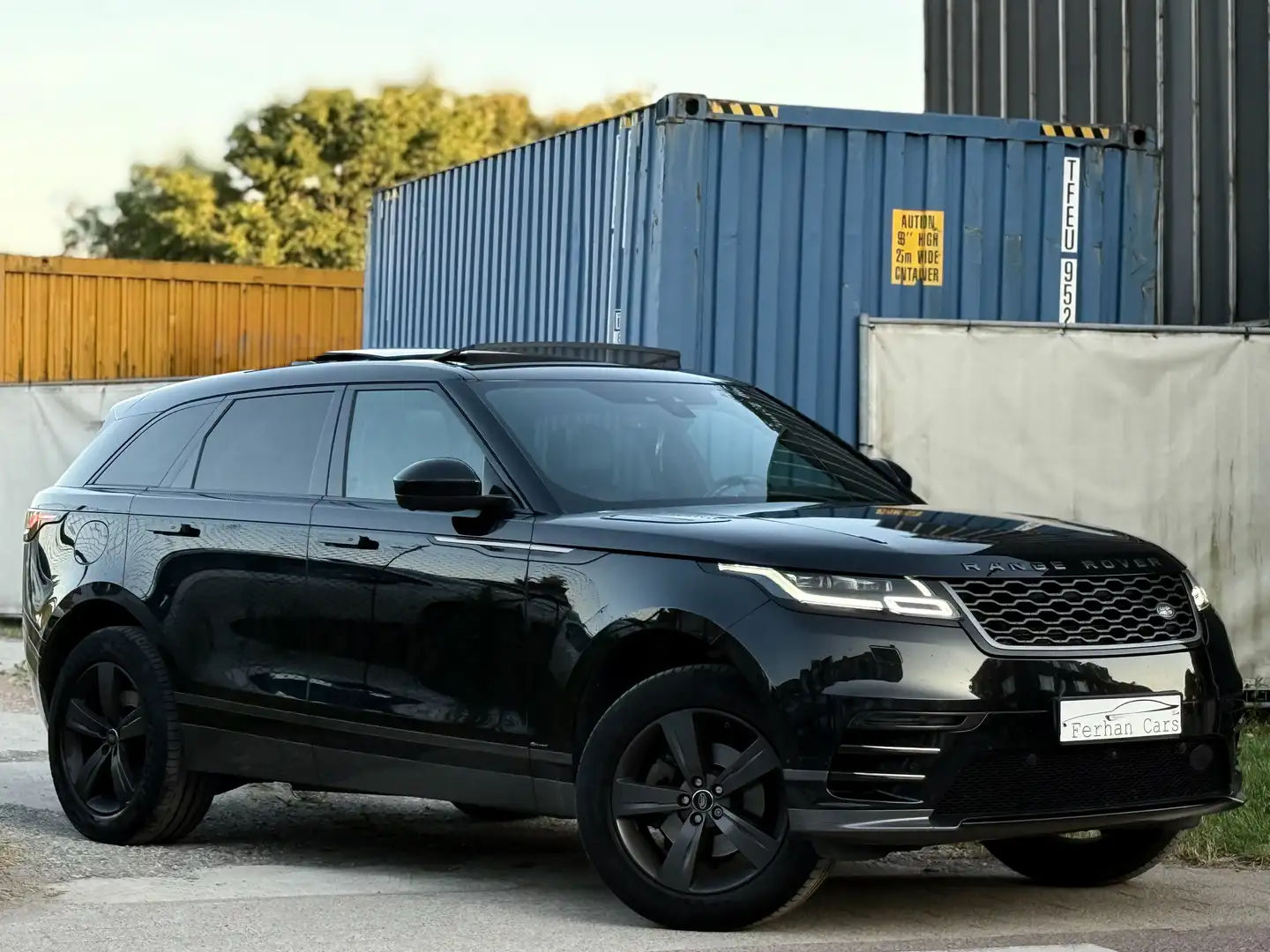 Land Rover Range Rover Velar Range Rover Velar 2.0d R-Dynamic S Noir - 2