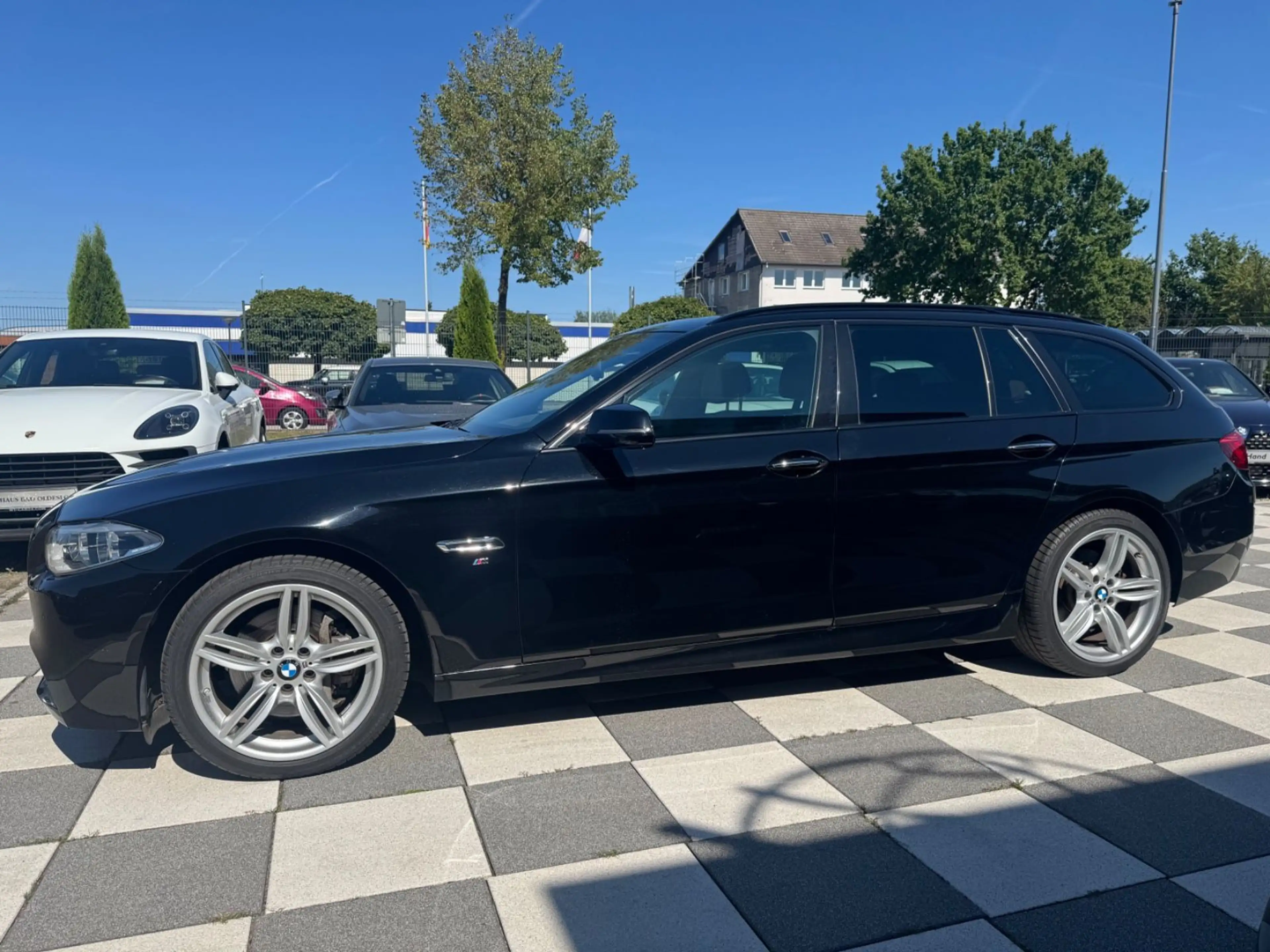 BMW 525 d XDrive M Sport+Pano+StdHzg+ — photo 4