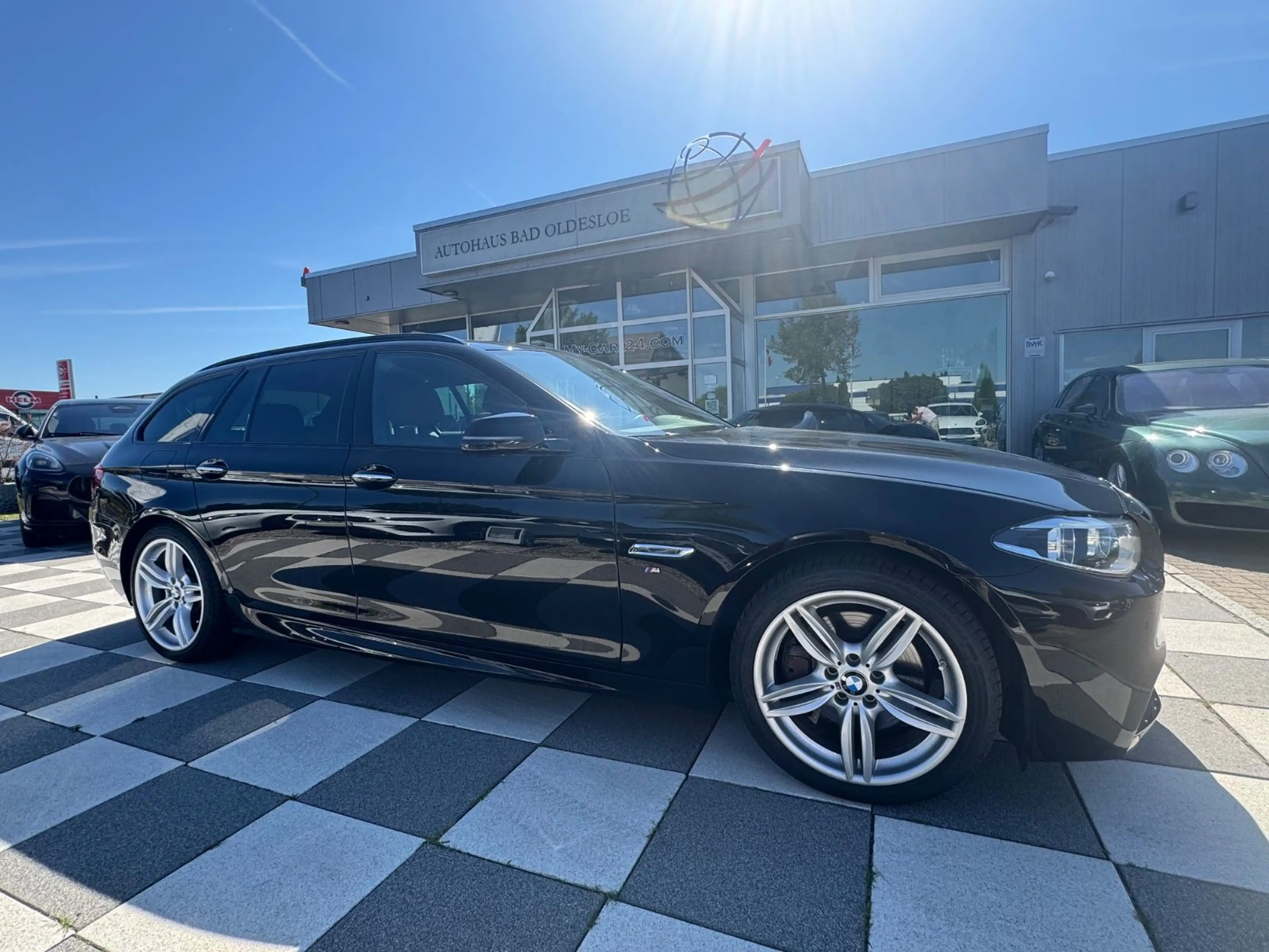 BMW 525 d XDrive M Sport+Pano+StdHzg+ — photo 8