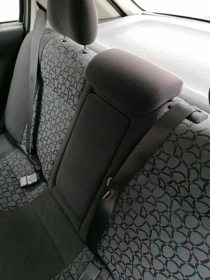 Opel Astra 1.6 Edition 100, foto 10