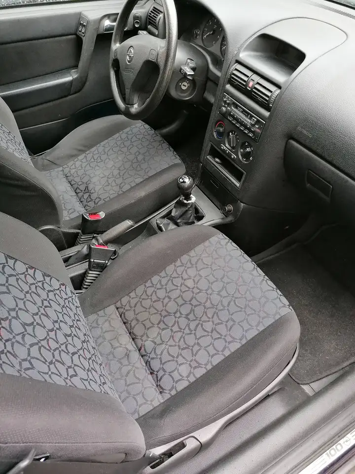 Opel Astra 1.6 Edition 100, foto 5