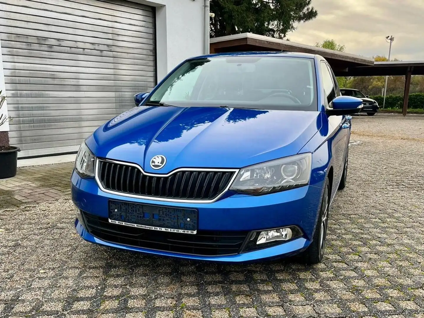 Skoda Fabia Fabia 1.0 Edition 1.Hand Blau - 1