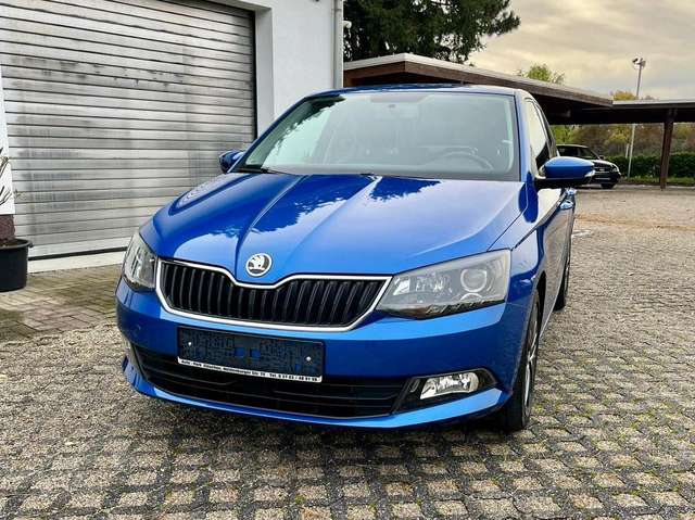 Imagine Skoda Fabia Fabia 1.0 Edition  1.Hand
