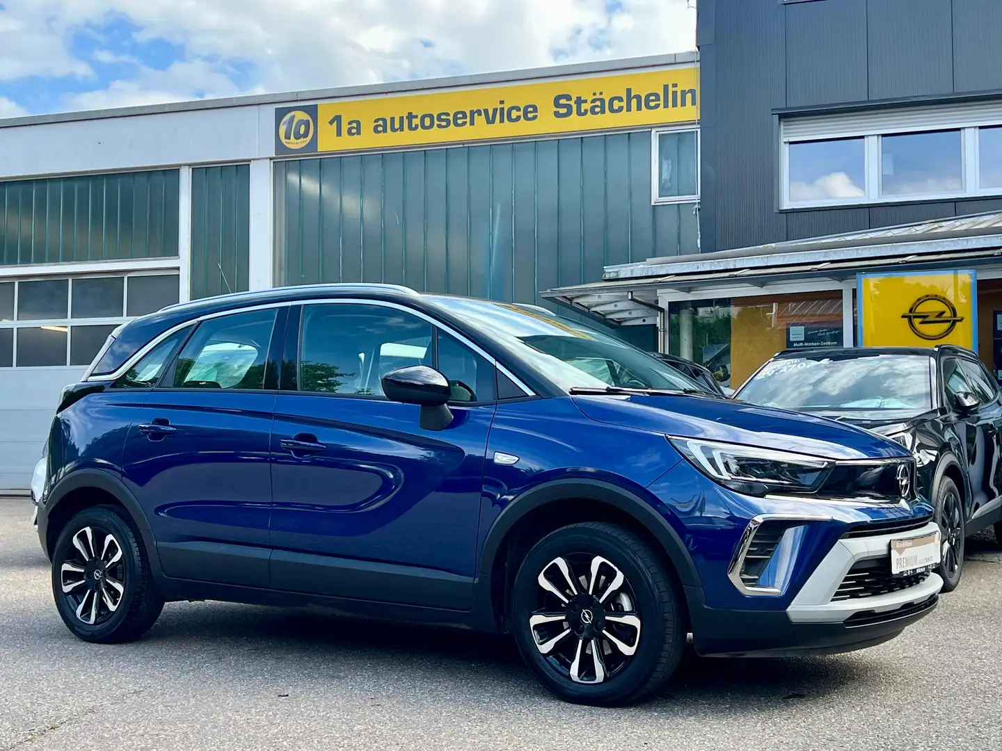 Opel Crossland 1.2T Elegance,RKAM,LED,KLIMAAT,NAVI Blau - 1