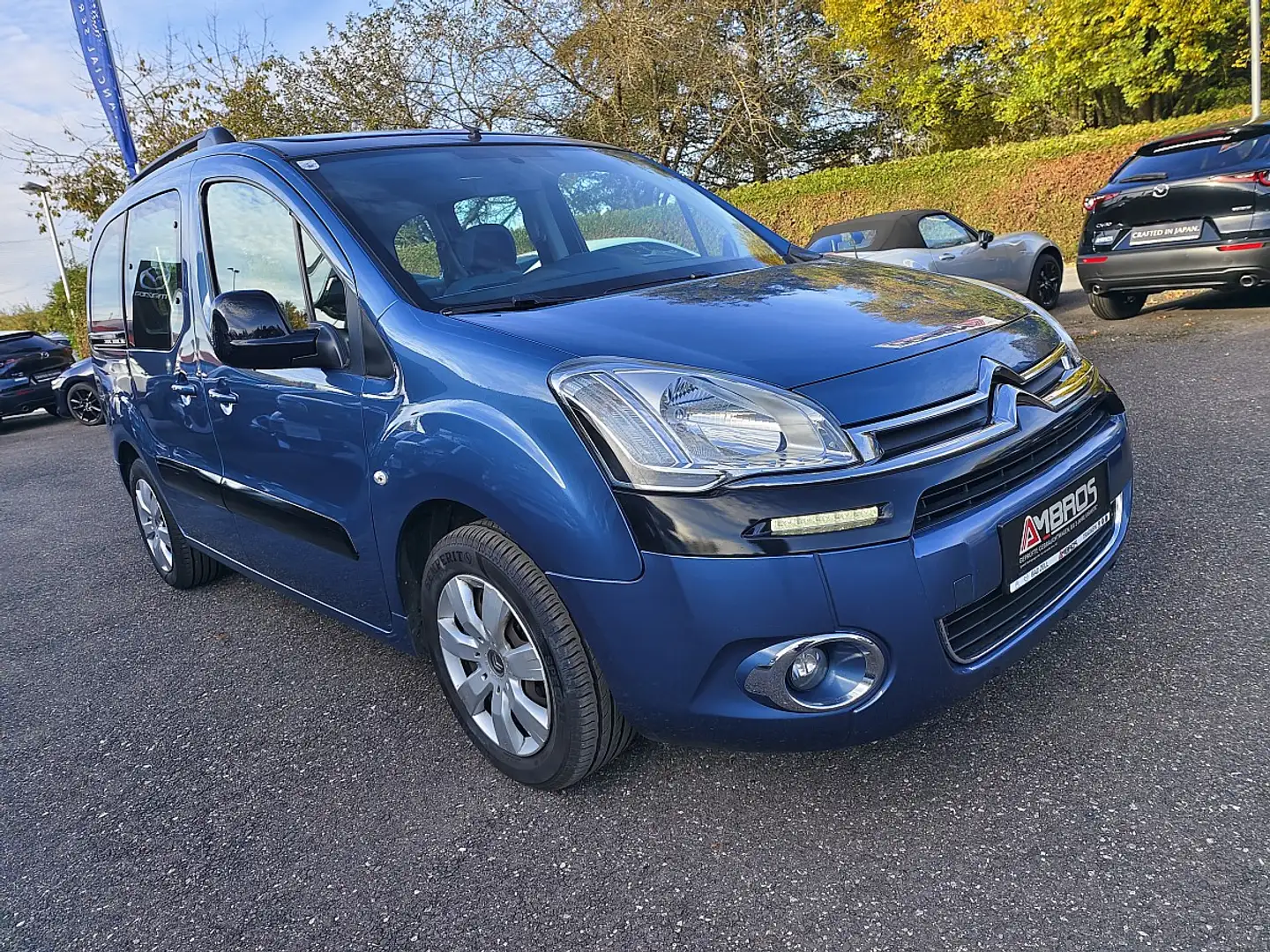 Citroen Berlingo Multispace e-HDi 90 Collection + Modutop Blau - 1
