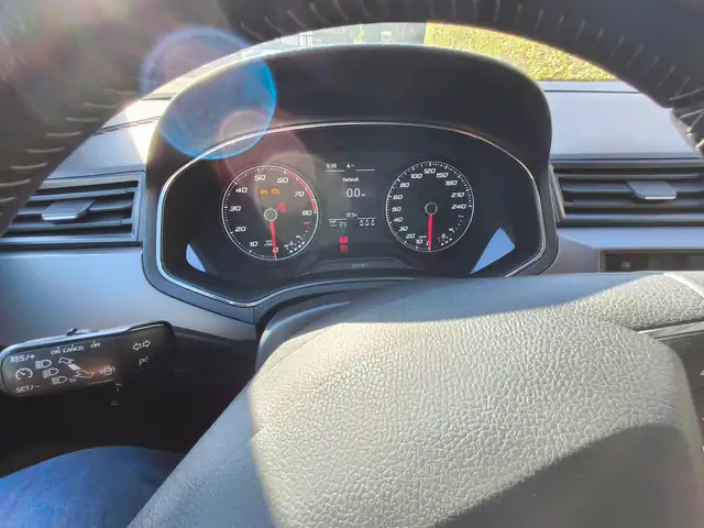 Seat Ibiza view 10