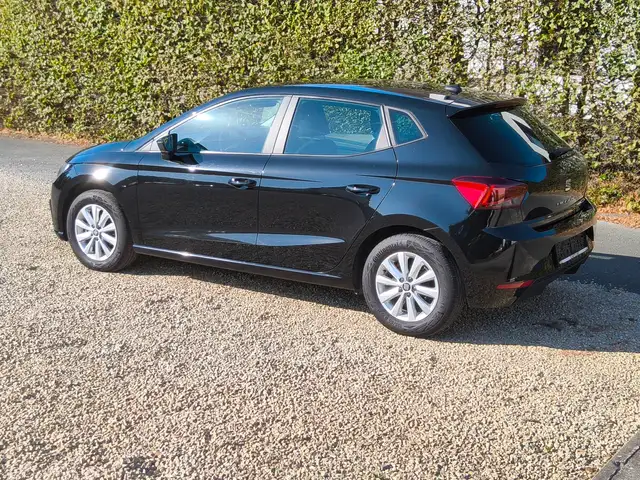Seat Ibiza view 4