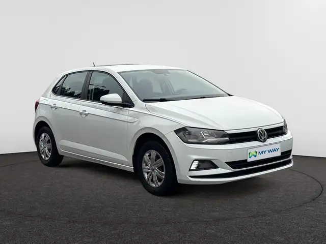Volkswagen Polo view 4