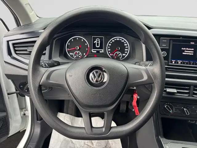 Volkswagen Polo view 12