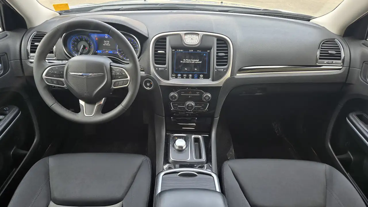 Chrysler 300 снимка Chrysler 300