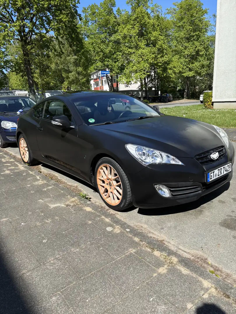 Hyundai Genesis Coupe 2.0 T - 2