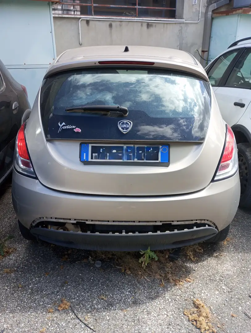 Lancia Ypsilon Ypsilon III 2011 1.2 8v Platinum 69cv Bronzo - 2
