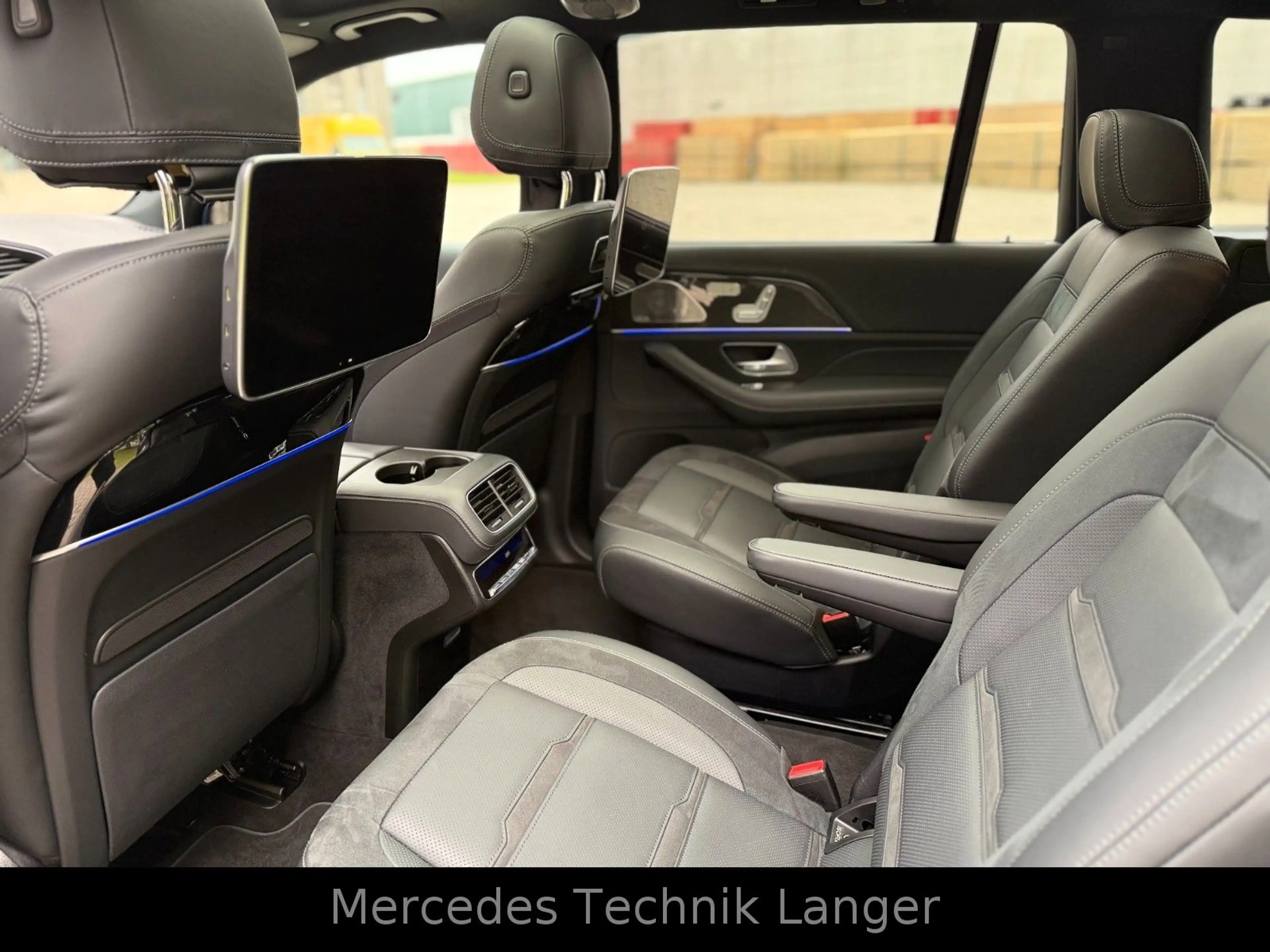 Mercedes-Benz GLS 63 AMG AMG 4MATIC+/VOLLAUSSTATTUNG/ — photo 12