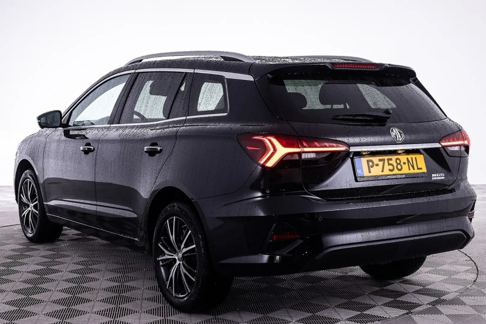 MG MG5 Standard Range Luxury 50 kWh | LEDER | CARPLAY | C Negro - 2