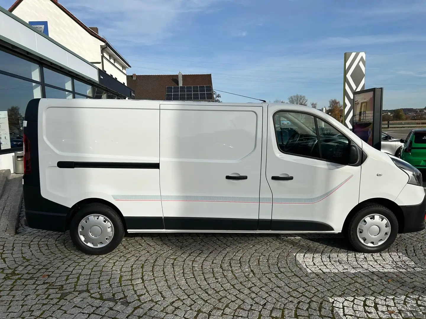 Renault Trafic Kasten Komfort L2H1 2,9t 1.6 Blue dCi 120 Weiß - 2