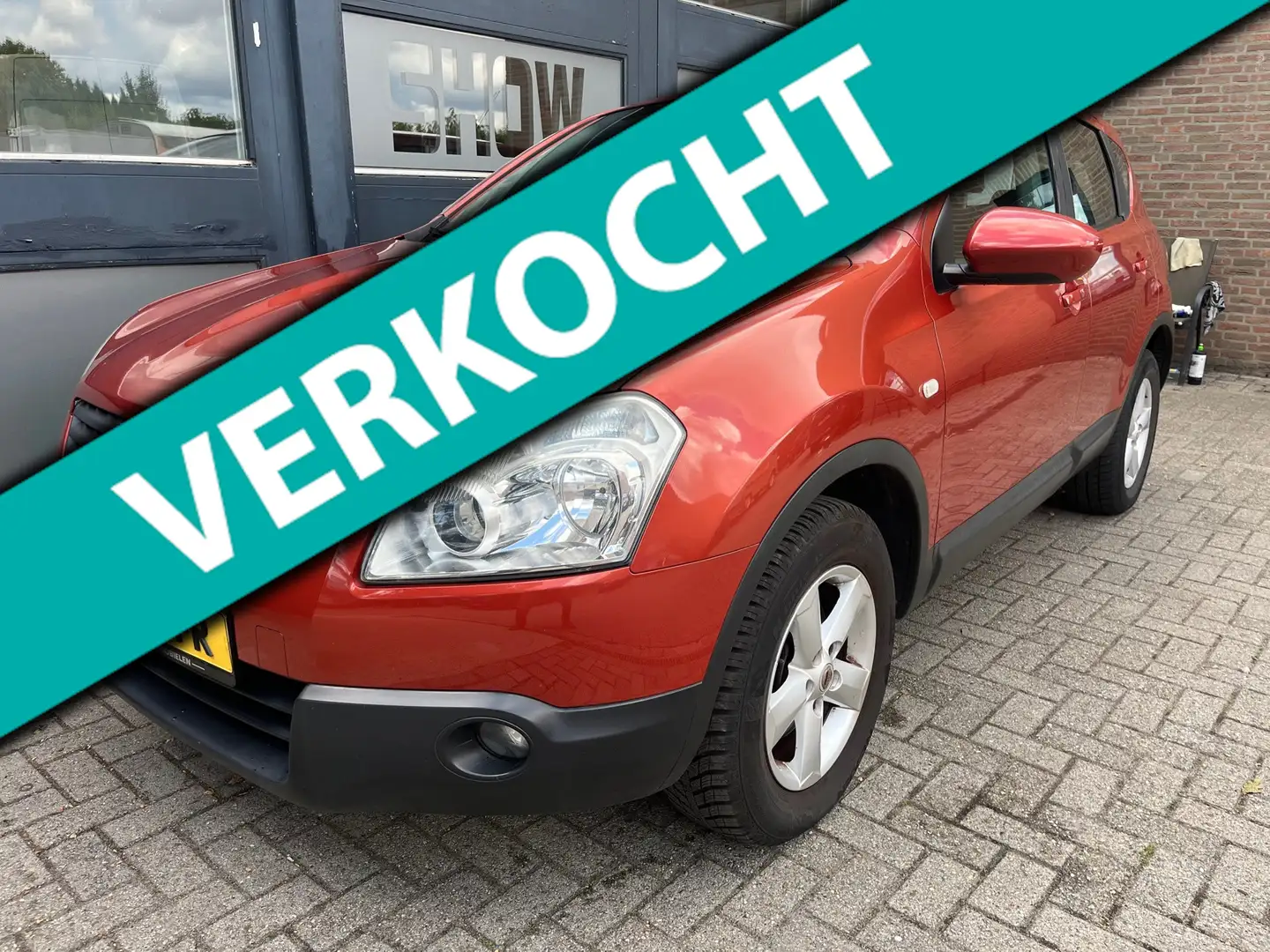 Nissan Qashqai 1.6 Acenta, 2e eigenaar! Rouge - 1