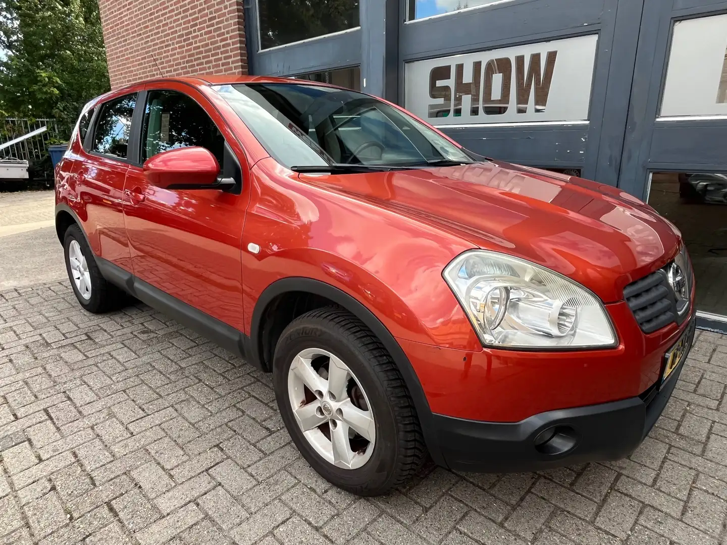 Nissan Qashqai 1.6 Acenta, 2e eigenaar! Rouge - 2