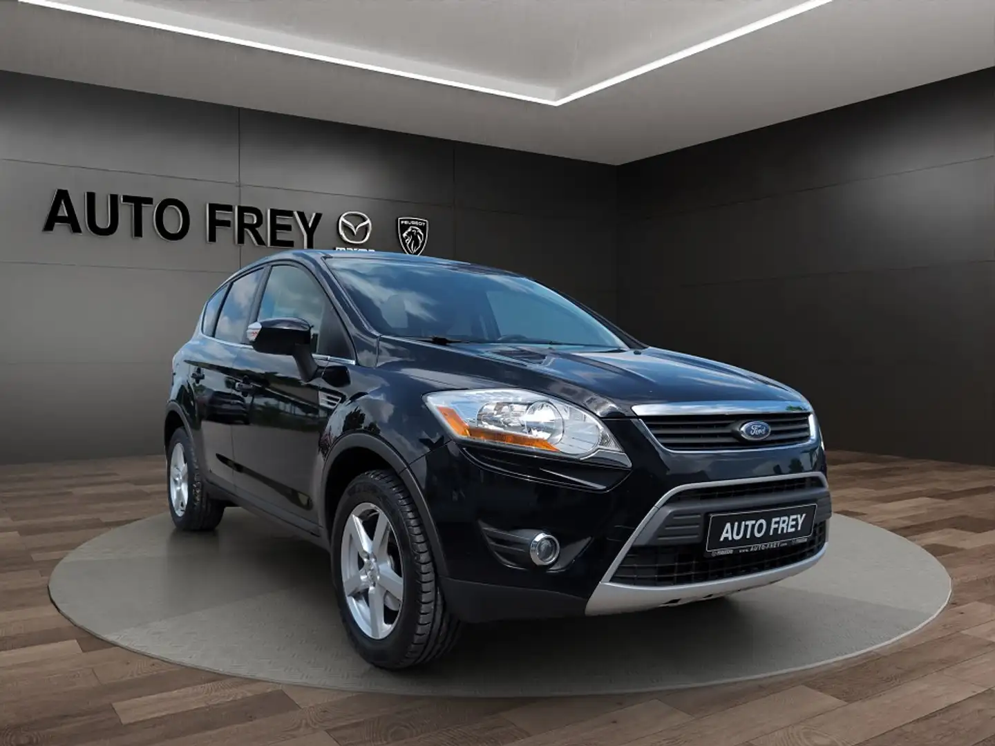 Ford Kuga Trend 2.0 TDCI 4x4 + ANHÄNGEVORRICHTUNG + WINTERRÄ Negro - 1