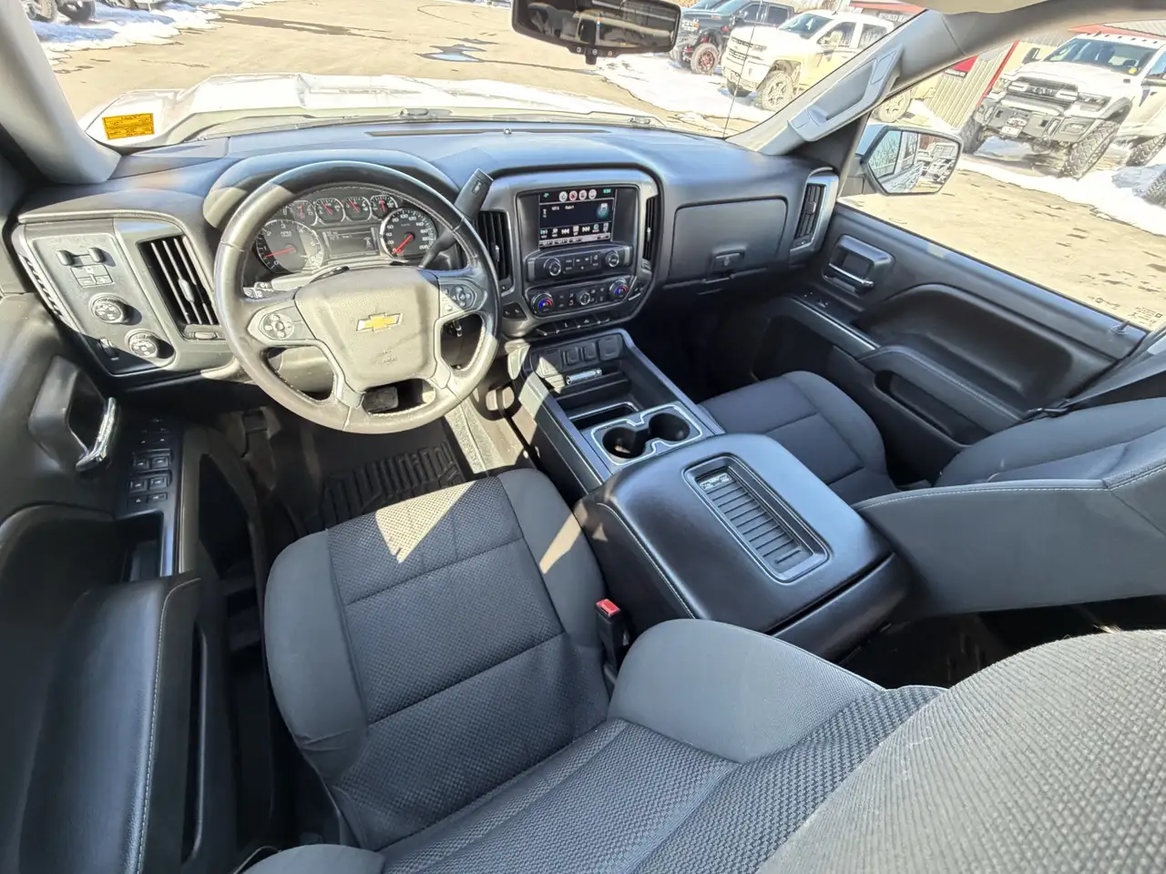 Chevrolet Silverado 1500 снимка Chevrolet Silverado 1500
