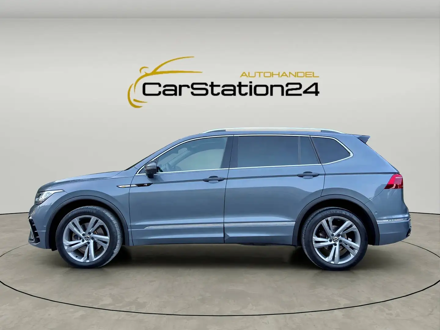 Volkswagen Tiguan Allspace 4X4 R-LINE *1BESITZ*360CAM*AHK*MATRIX*VIRTUALCOCKPIT*ACC*TRAVELASS*SPUR*AMBIENTE* Grau - 2