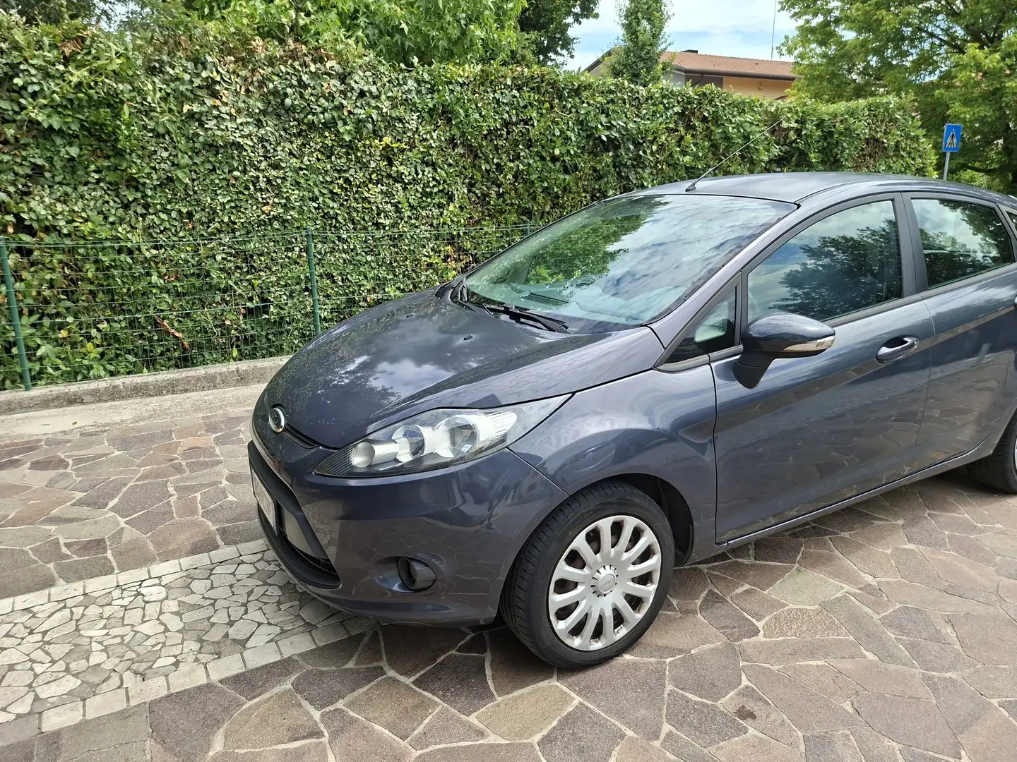 Ford Fiesta 5p 1.2 16v + - 2