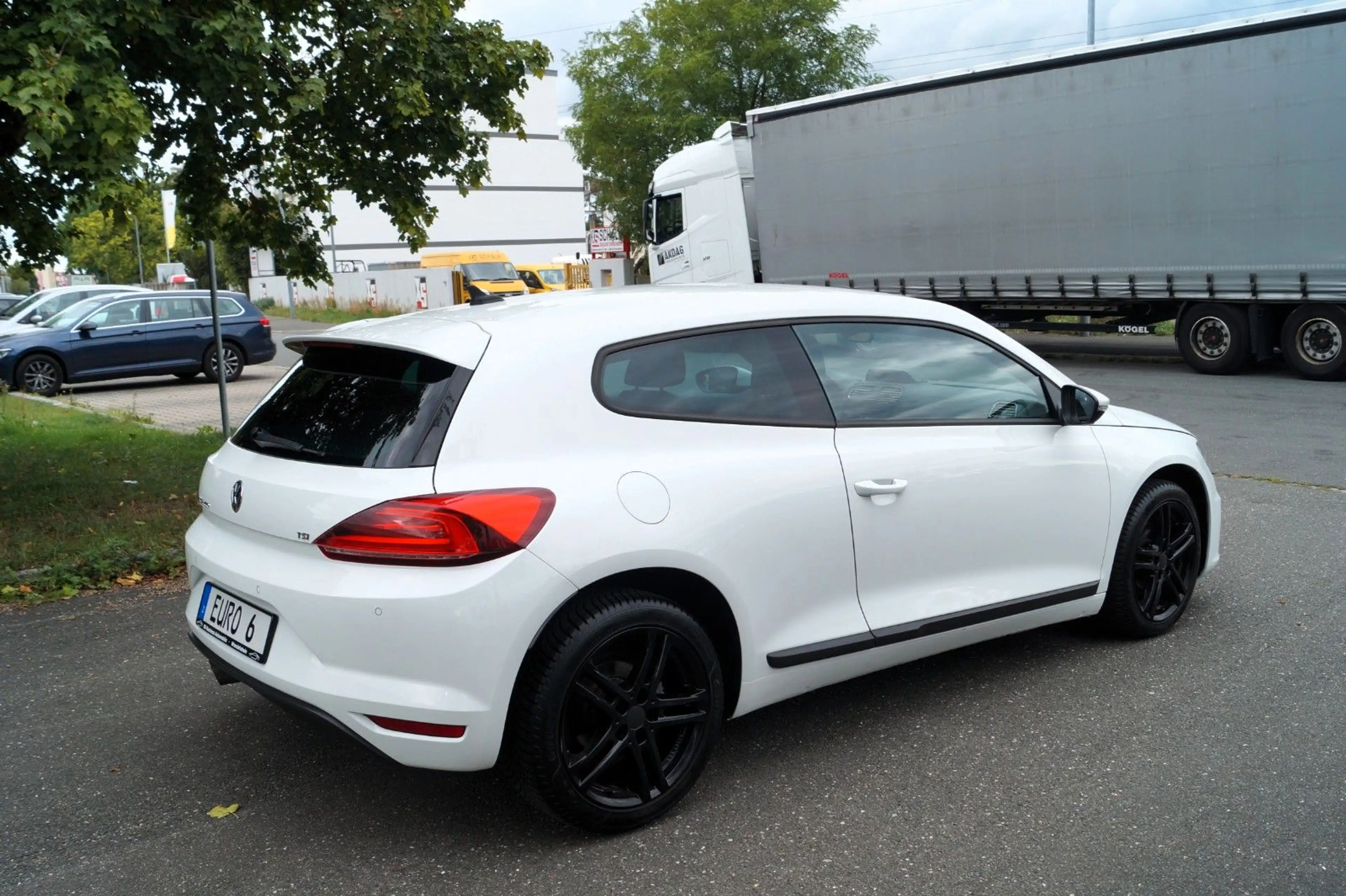 Volkswagen Scirocco Basis BMT/Start-Stop/ Euro 6/ SHZ/ PDC — photo 6